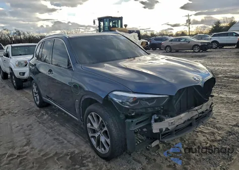2019 BMW X5 xDrive40I z USA, uszkodzony, nr VIN 5UXCR6C55KLL22534
